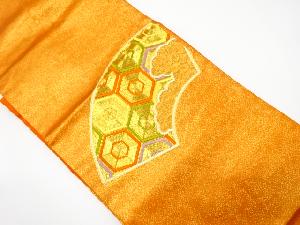 地紙に亀甲・雲模様刺繍名古屋帯